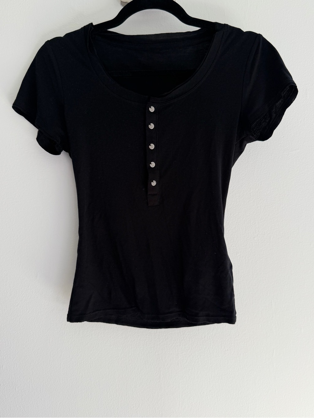 Women’s Black Short-Sleeve Henley Tee with Button Placket